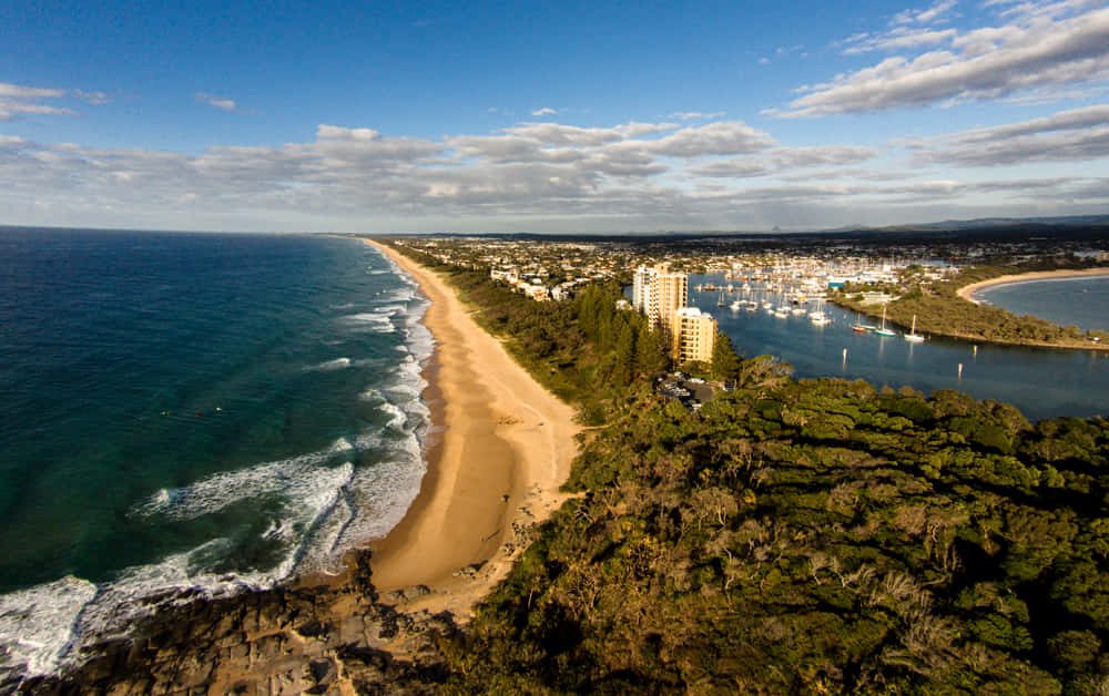 Beautiful Scenic View Of Sunshine Coast Wallpaper