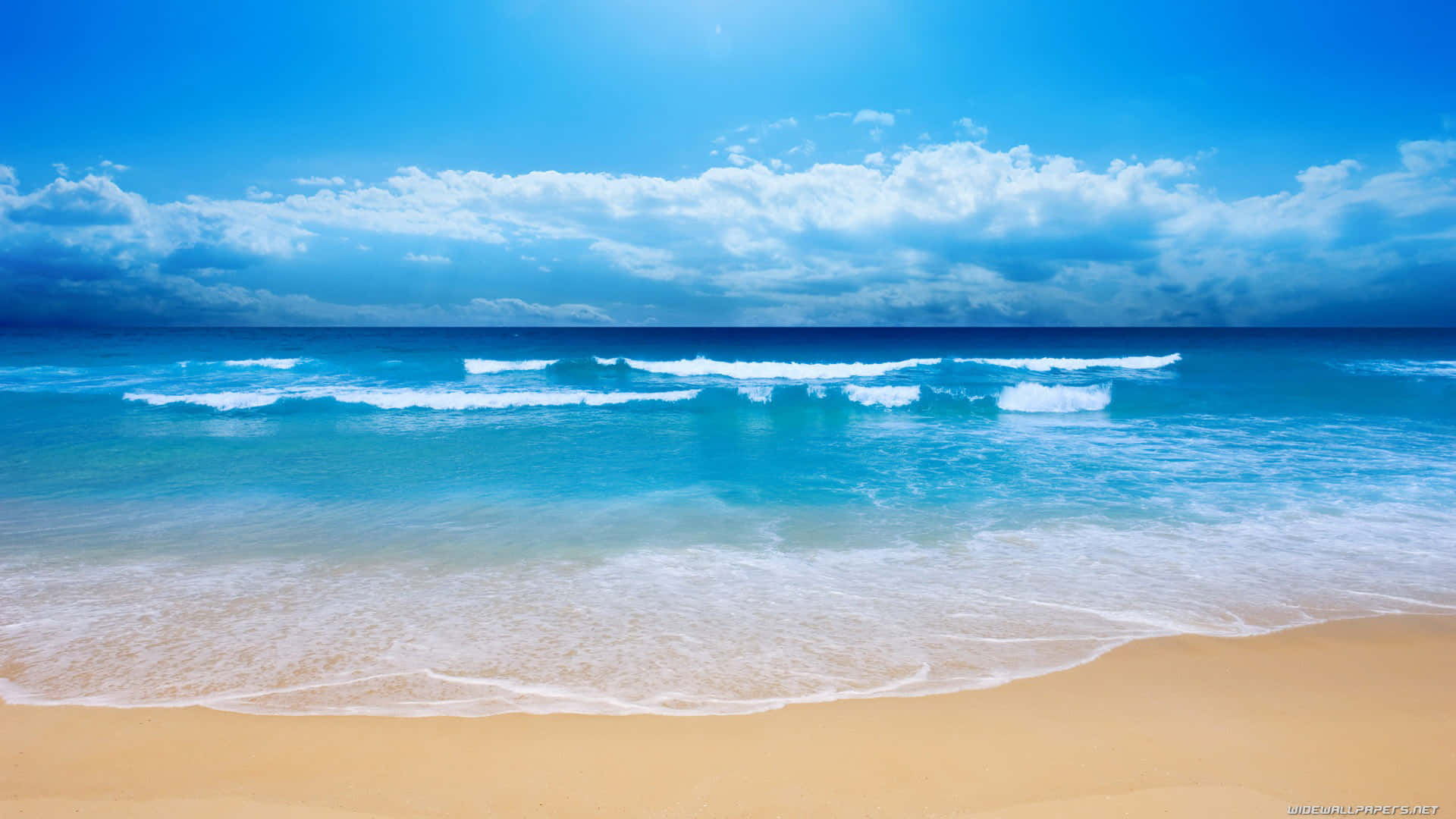 Beautiful Sea Relaxing Blue Beachscape Wallpaper