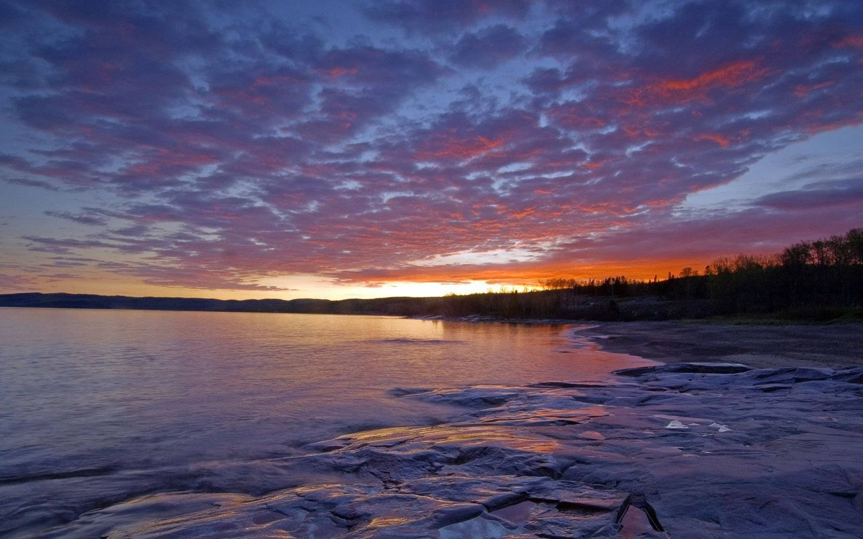 Beautiful Sunset At Lake Superior Wallpaper