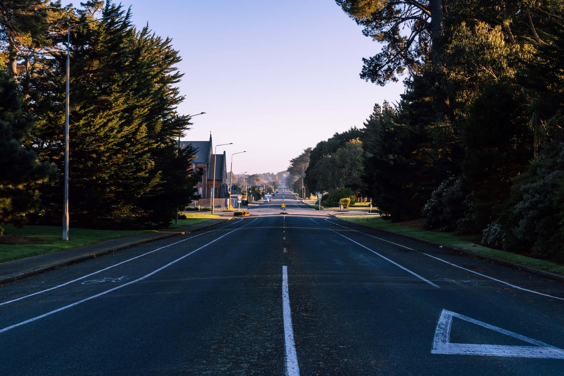 Beautiful Sunset Over Invercargill Skyline Wallpaper