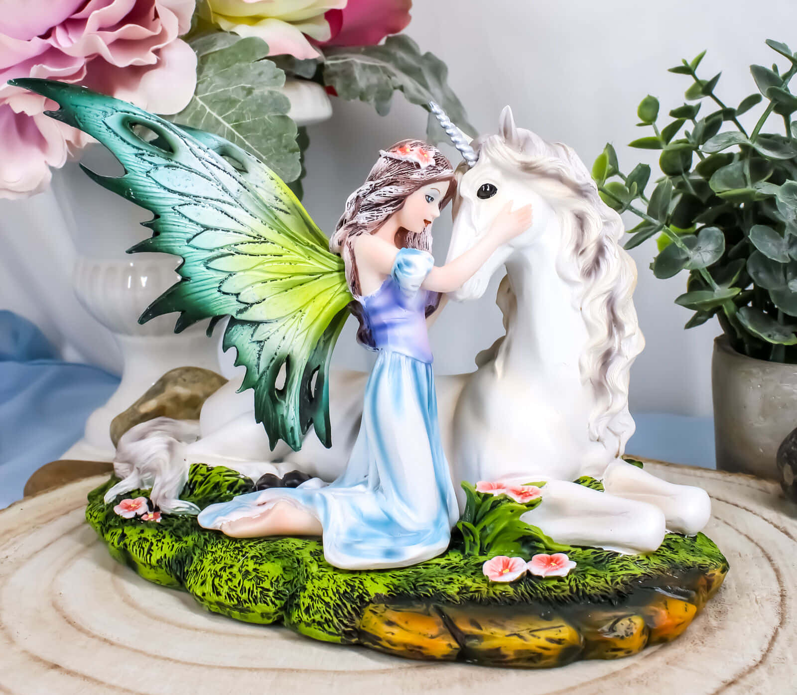Preciosafigura De Unicornio, Imagen De Una Princesa Hada