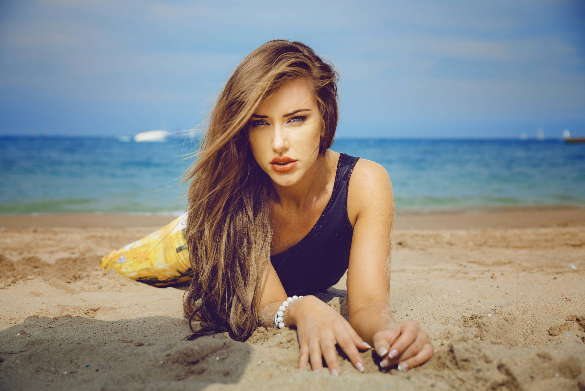 Beautiful Woman Beach Picture