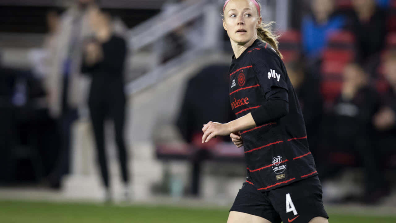 Becky Sauerbrunn In Action During A Soccer Match Wallpaper