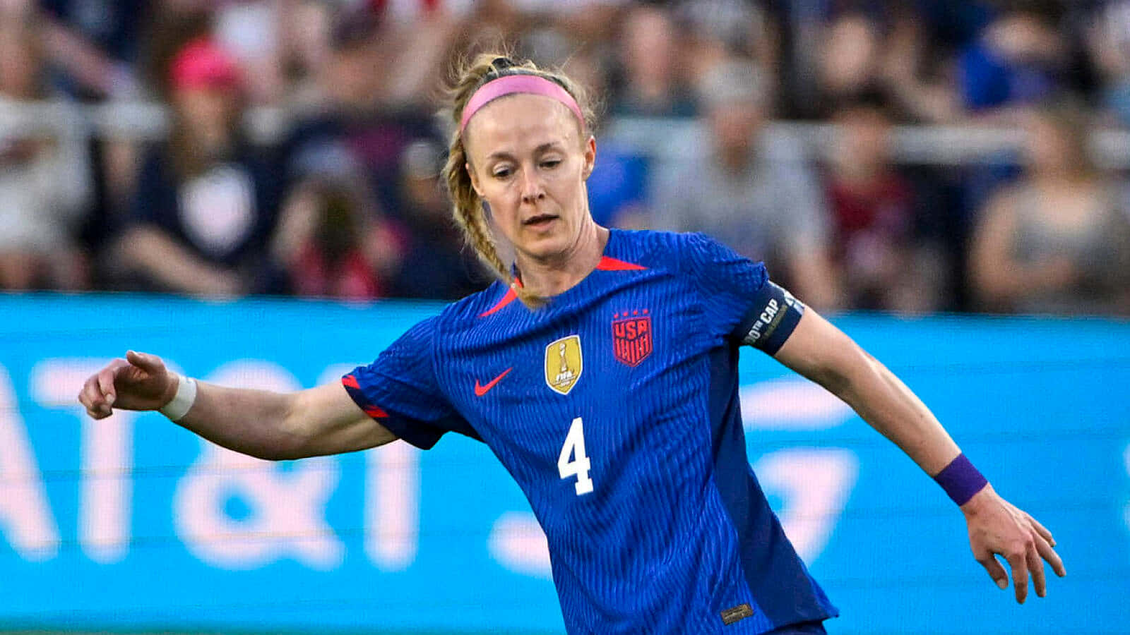 Becky Sauerbrunn U.s.a. Fotball Aksjon Bakgrunnsbildet