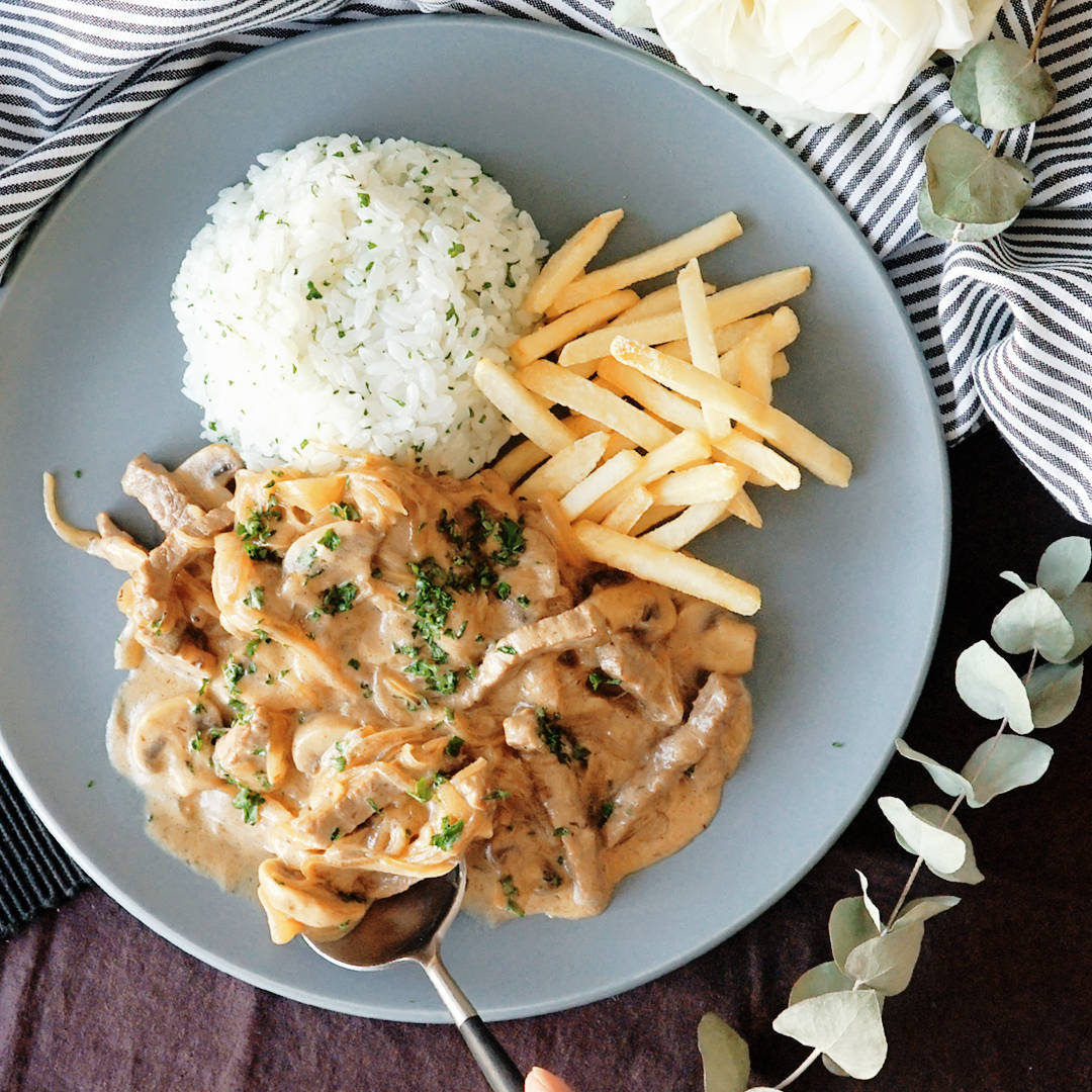 Beef Stroganoff With Fries And Rice Wallpaper