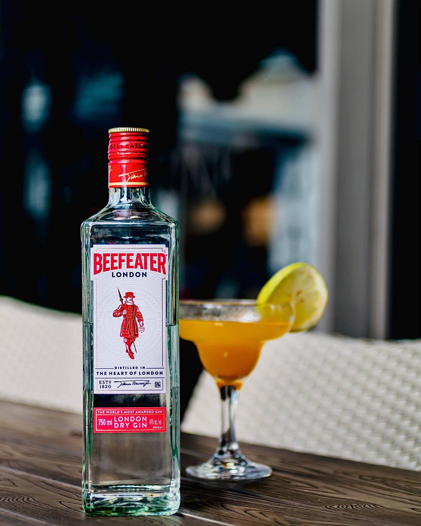 Beefeater Cocktail Dry Gin Wallpaper