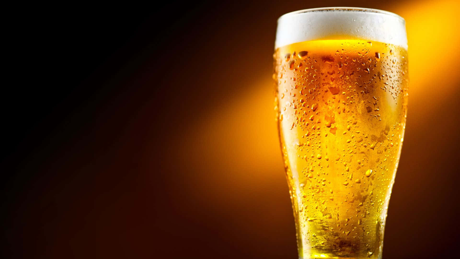 Barrel Beer and alcohol 4K wallpaper download