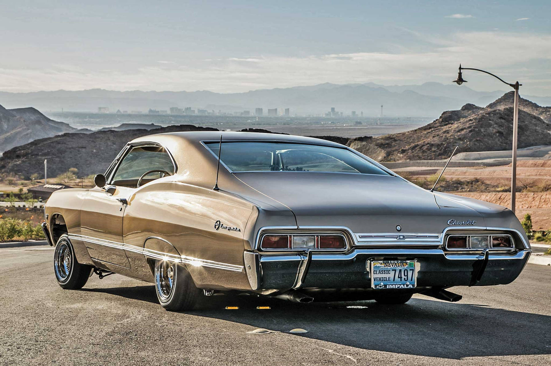 Download Beige Chevrolet Impala 1967 Wallpaper 
