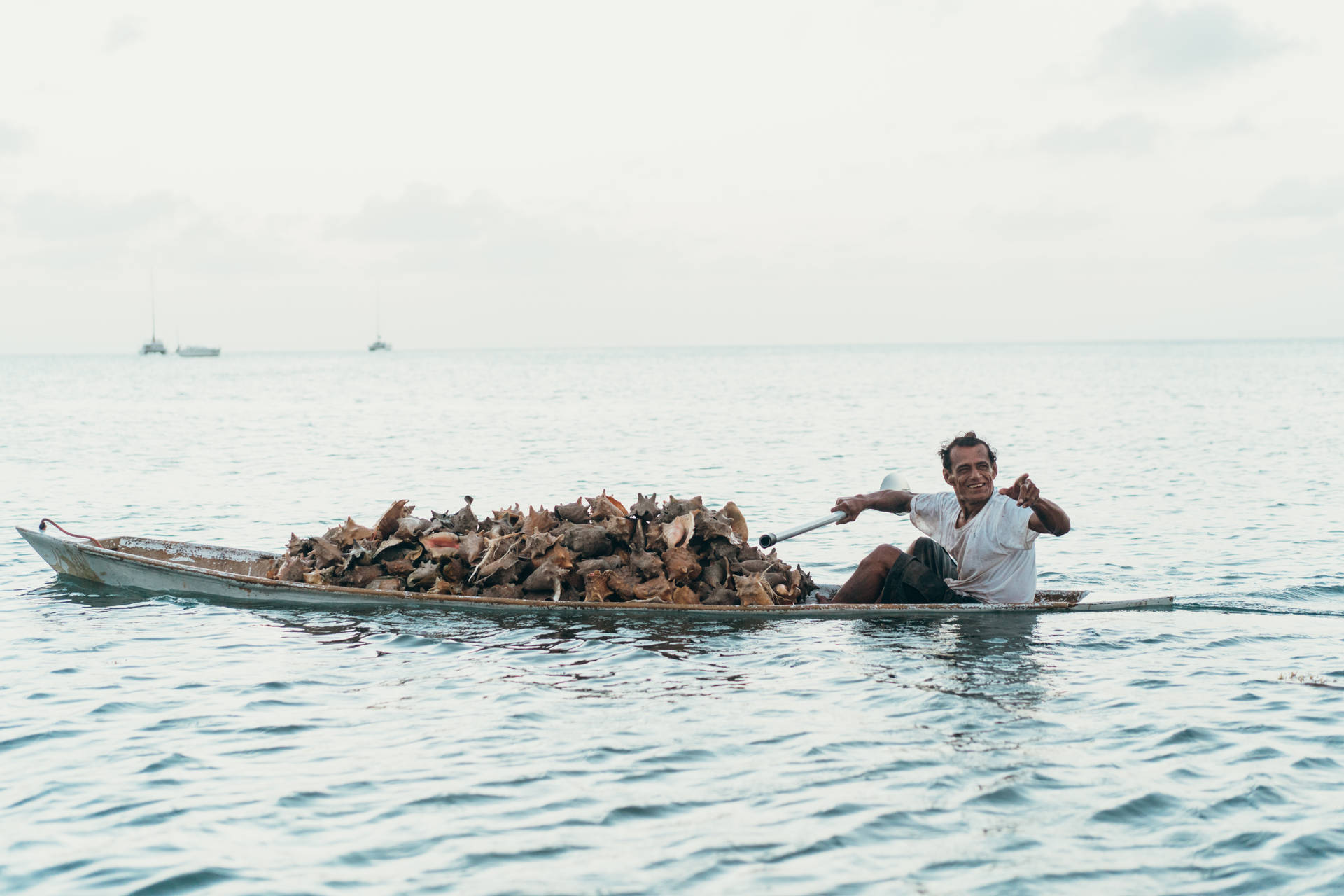 Belize Fisherman On The Boat Wallpaper