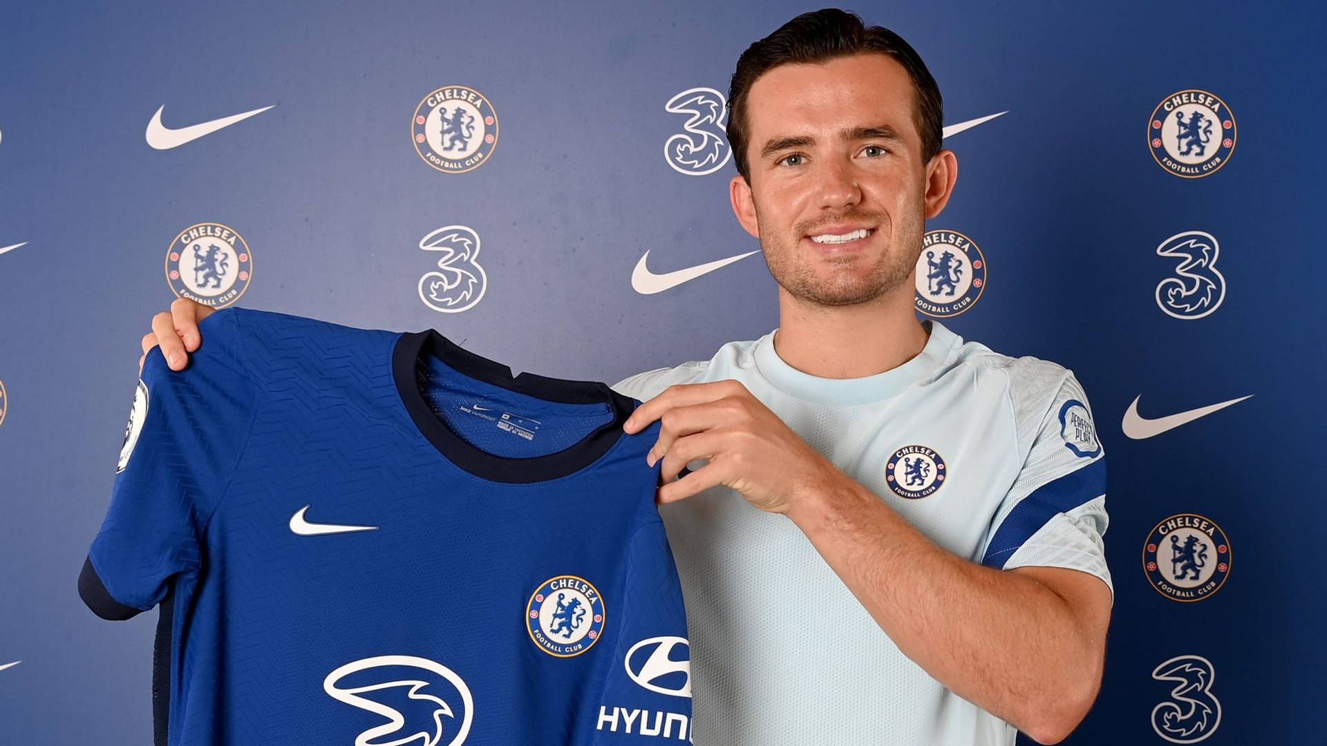 Ben Chilwell Holding His Football Jersey Wallpaper