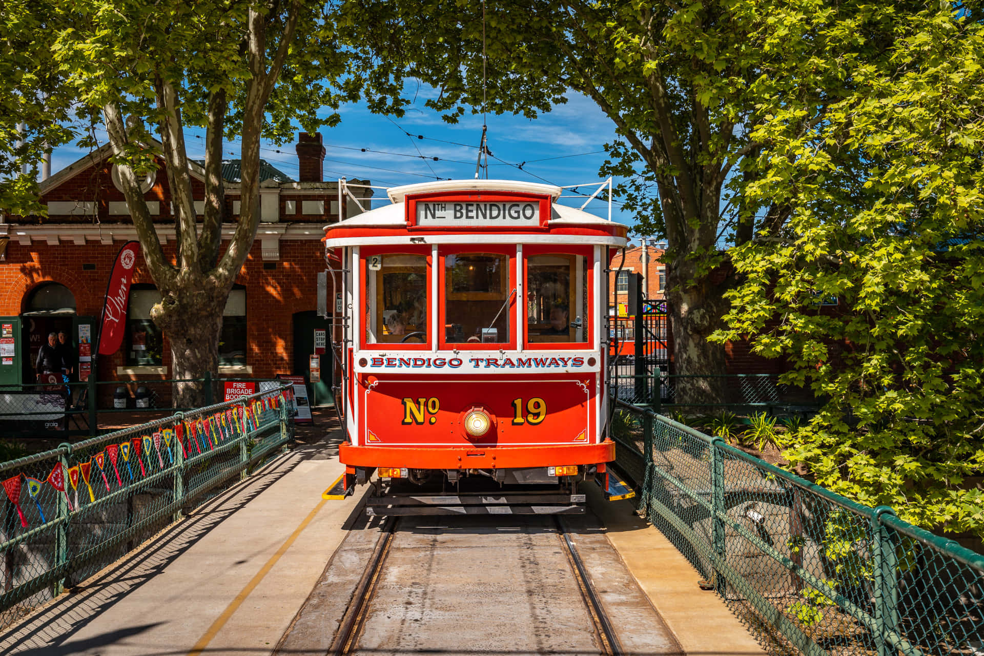 Bendigo Vintage Tram Number19 Wallpaper