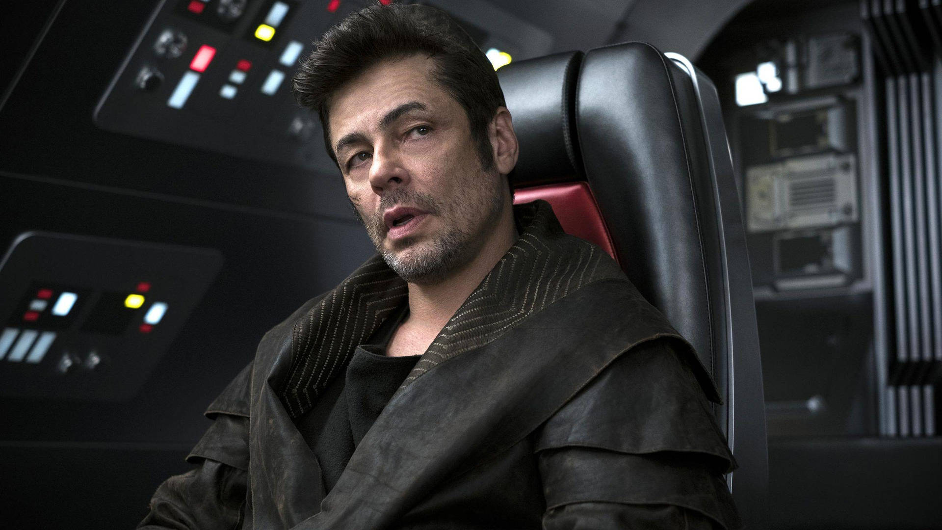 Benicio Del Toro As Dj In Star Wars 2017 Picture