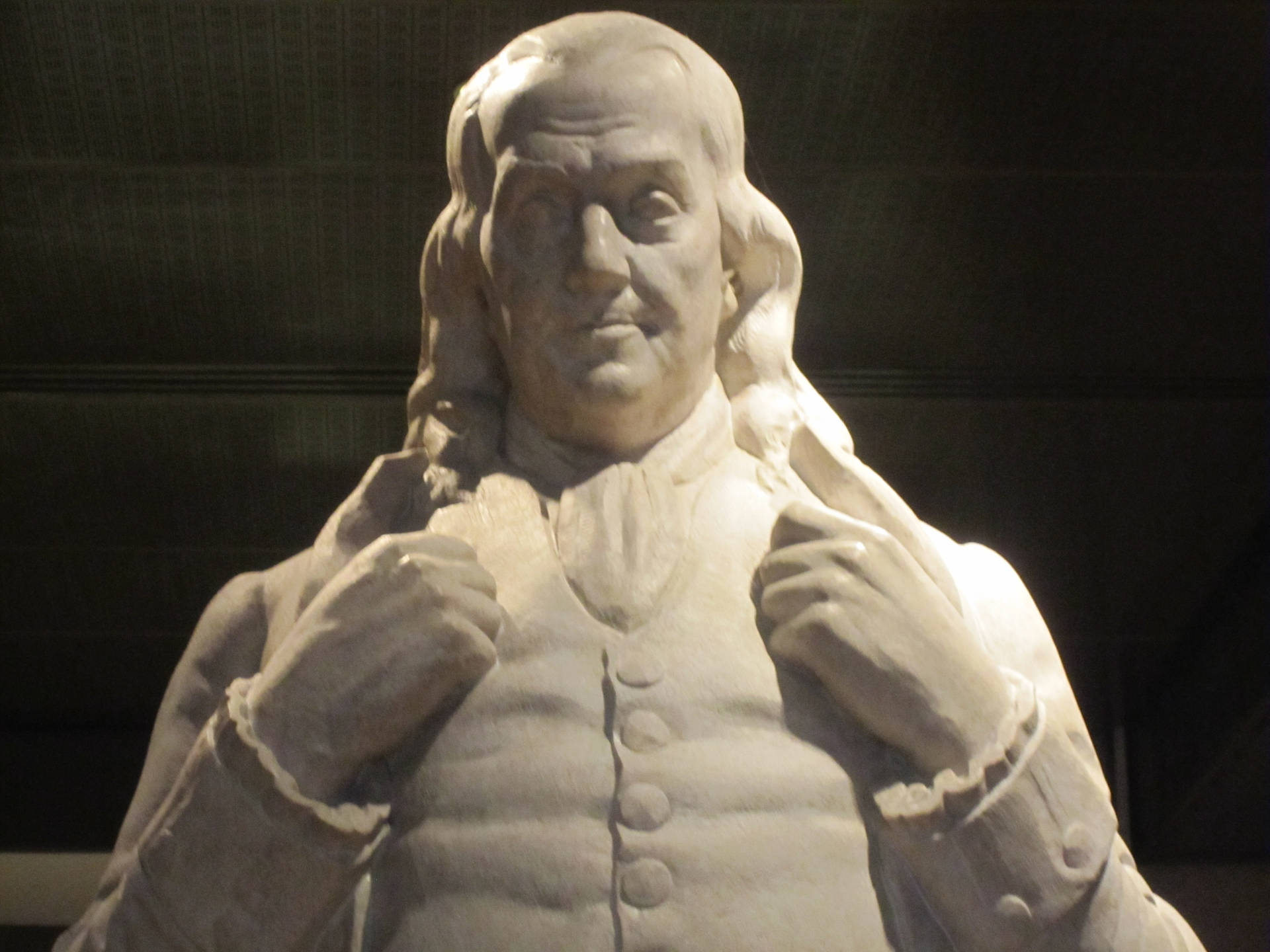 Benjamin Franklin Marble Statue Wallpaper