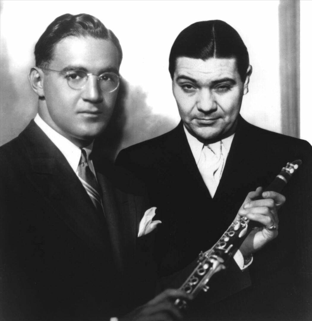 Retratode Benny Goodman Y Jack Teagarden En 1938. Fondo de pantalla