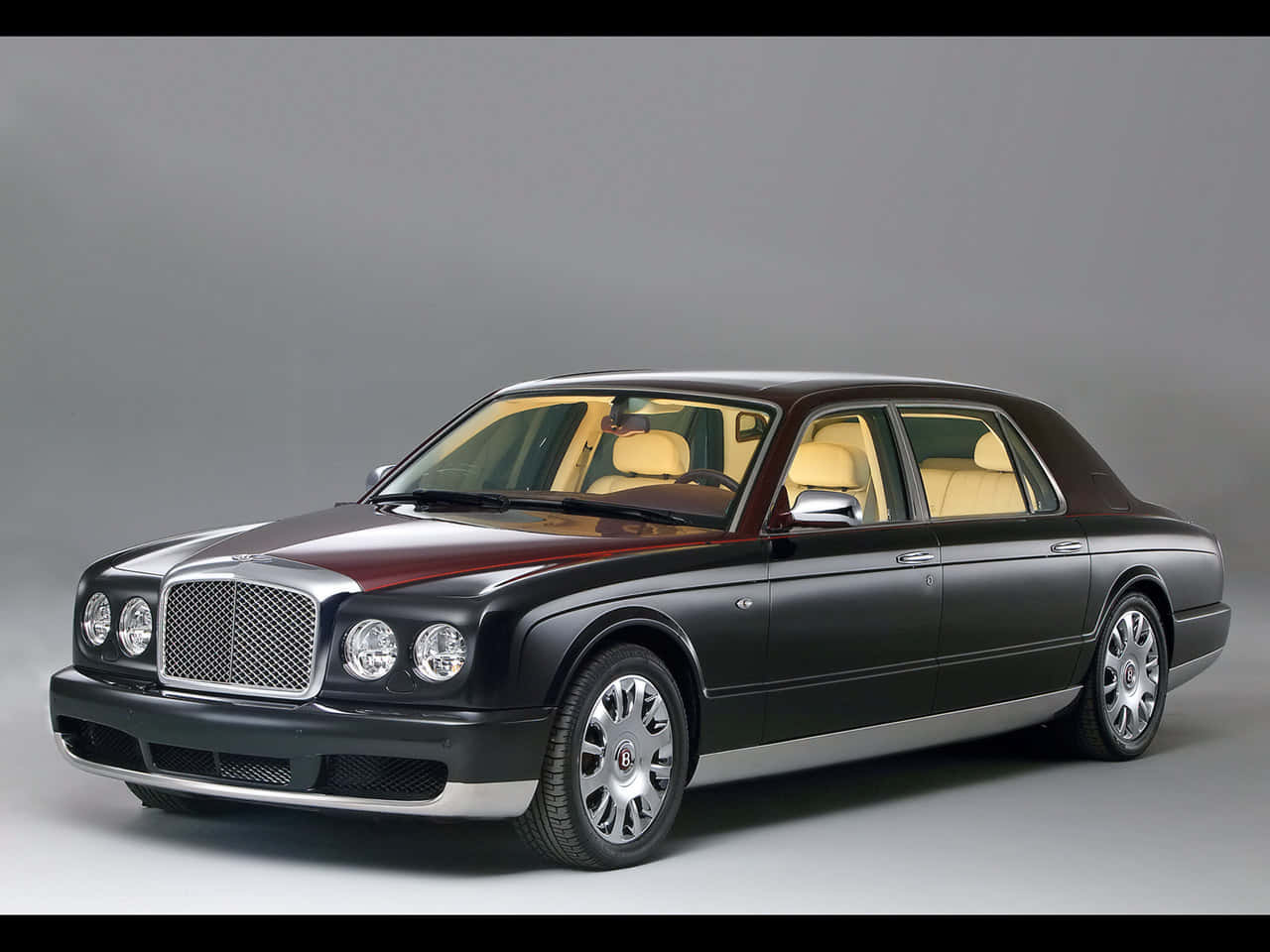 Bentley Arnage Élégant En Parfait État Fond d'écran