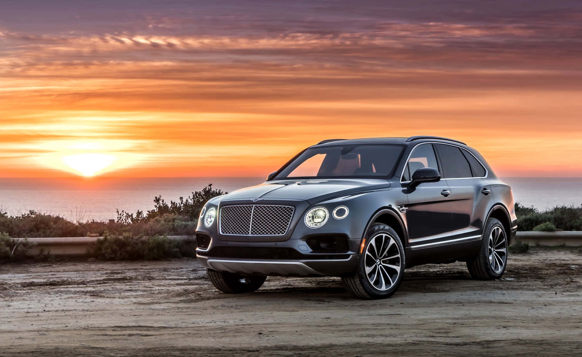 Unaimpresionante Bentley Bentayga: Excelencia En Lujo Y Rendimiento. Fondo de pantalla