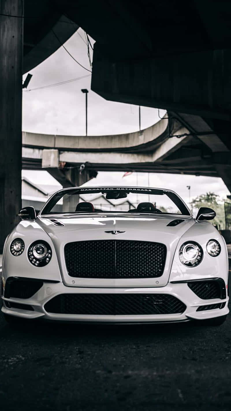 "Breathtaking Bentley Continental GT in all its glory" Wallpaper