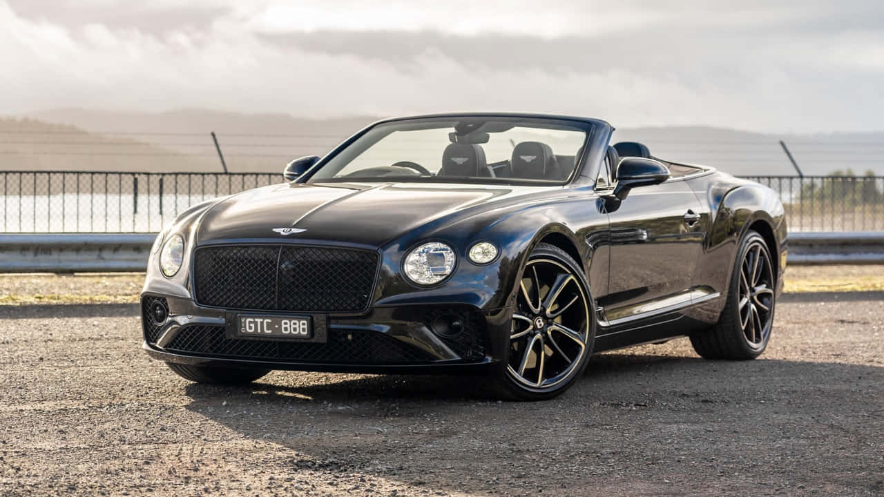 Stunning Bentley Continental GT Convertible in Motion Wallpaper