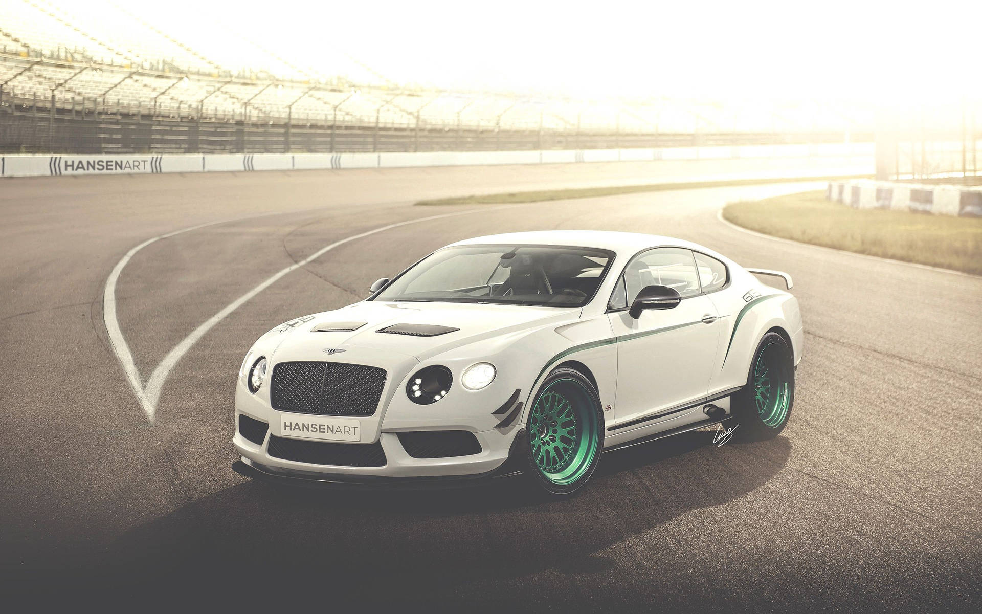 Astonish in Stunning Style with the Bentley Continental GT3-R Wallpaper