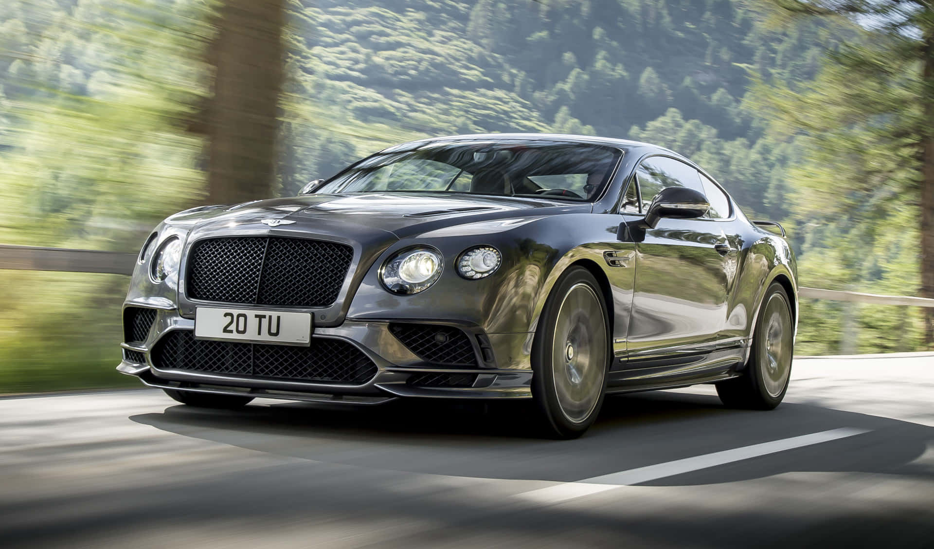 Stunning Bentley Continental Supersports in Action Wallpaper