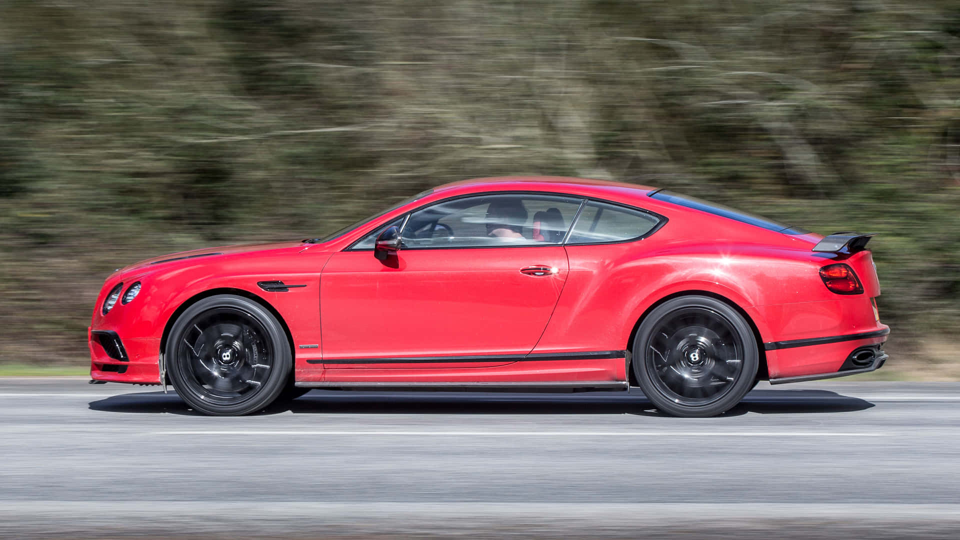 Bentley Continental Supersports - Unleashing Unmatched Performance and Luxury Wallpaper