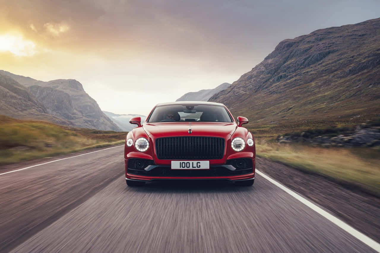 Majestic Bentley Flying Spur in motion Wallpaper
