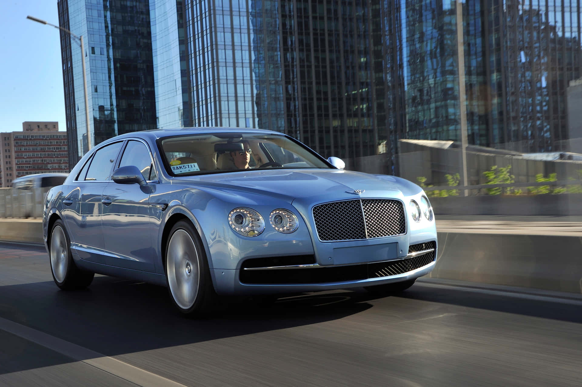 Bentley Flying Spur in Elegant Motion Wallpaper