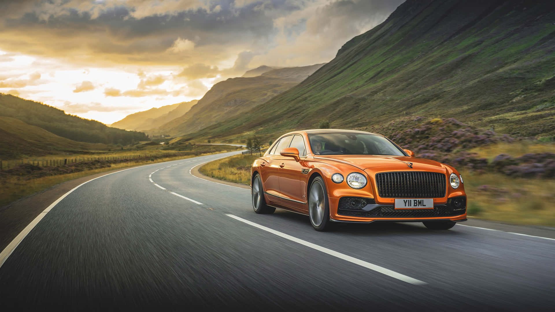 The Luxurious Bentley Mulsanne in Action Wallpaper