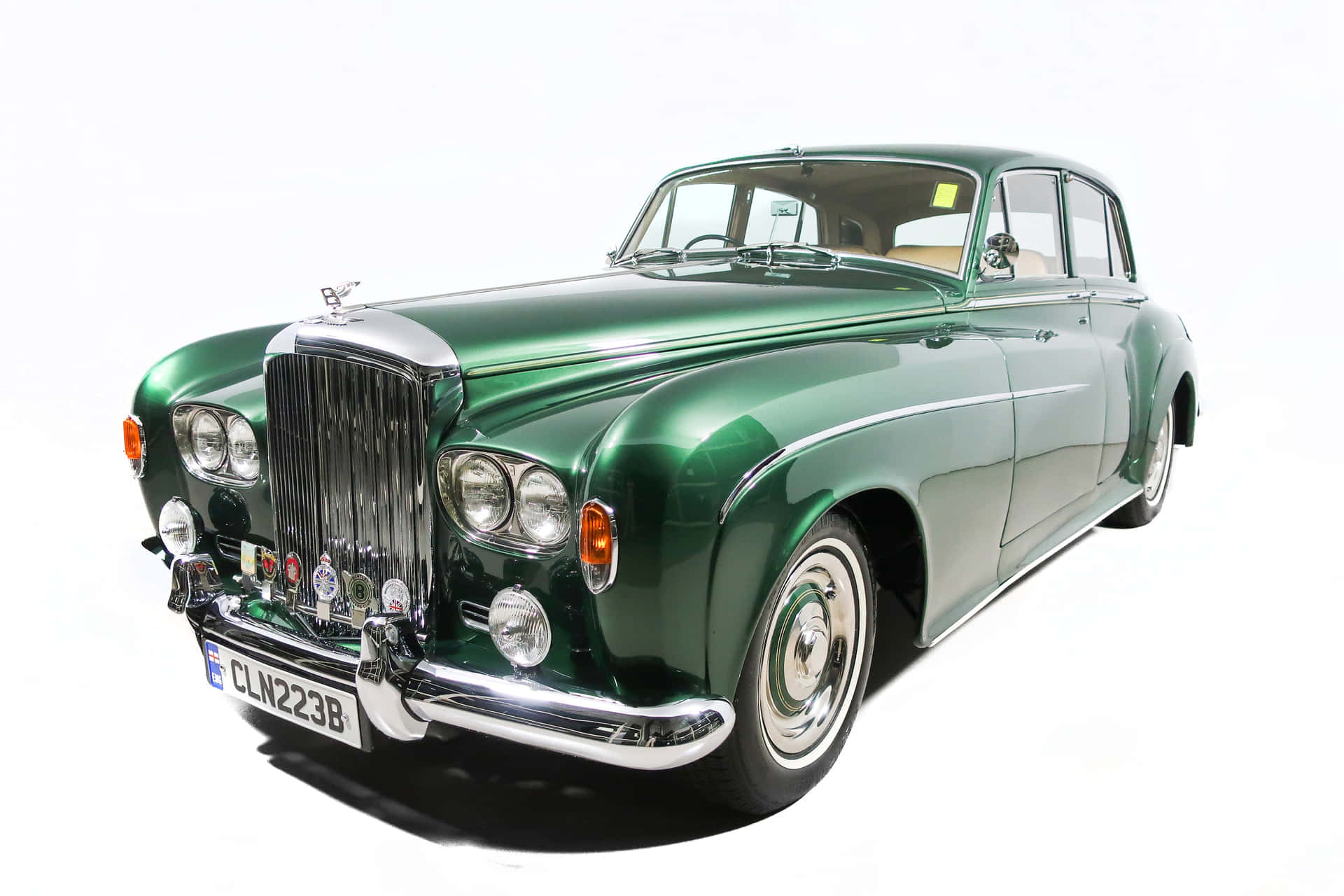 Bentley S3: Mobil Mewah Klasik Wallpaper