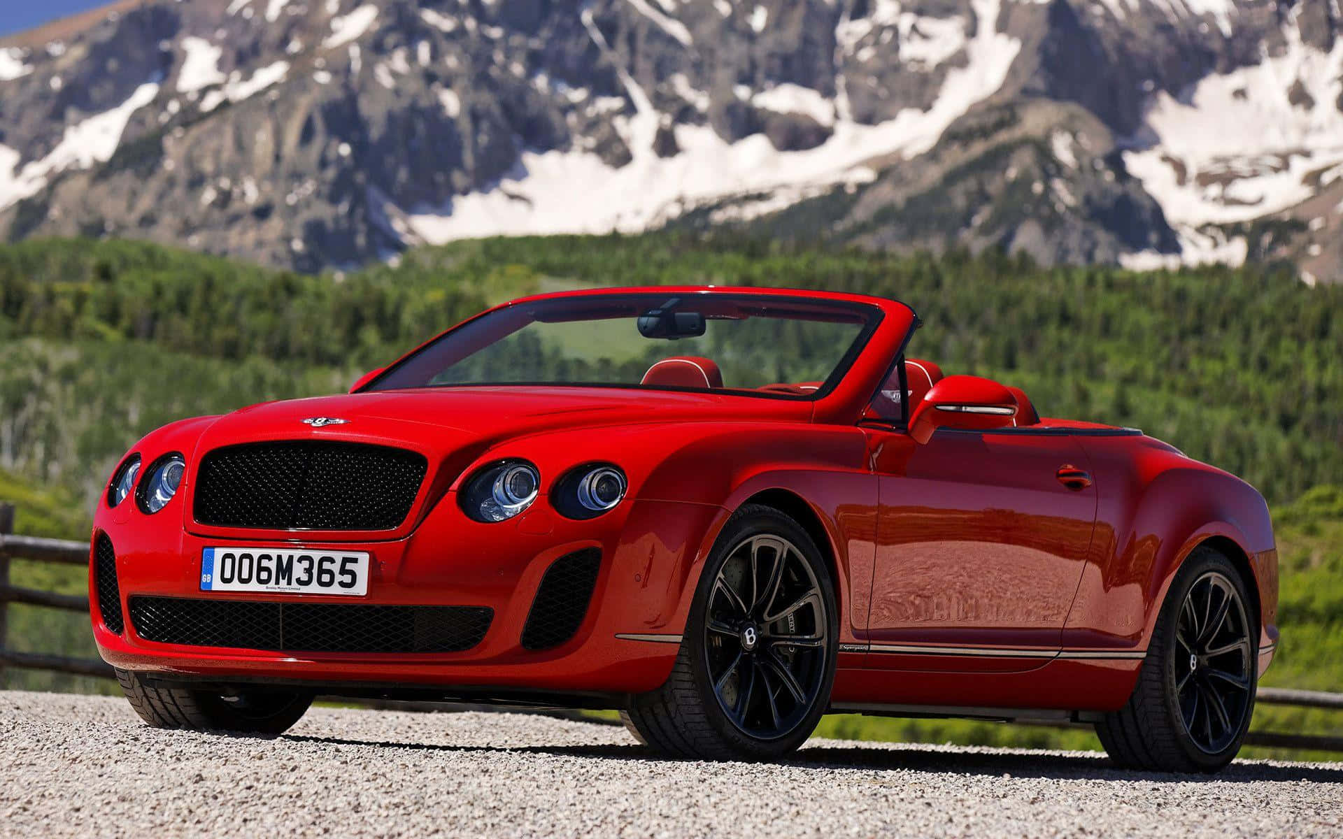 Kør med tilfredshed i din luksuriøse Bentley Sport. Wallpaper