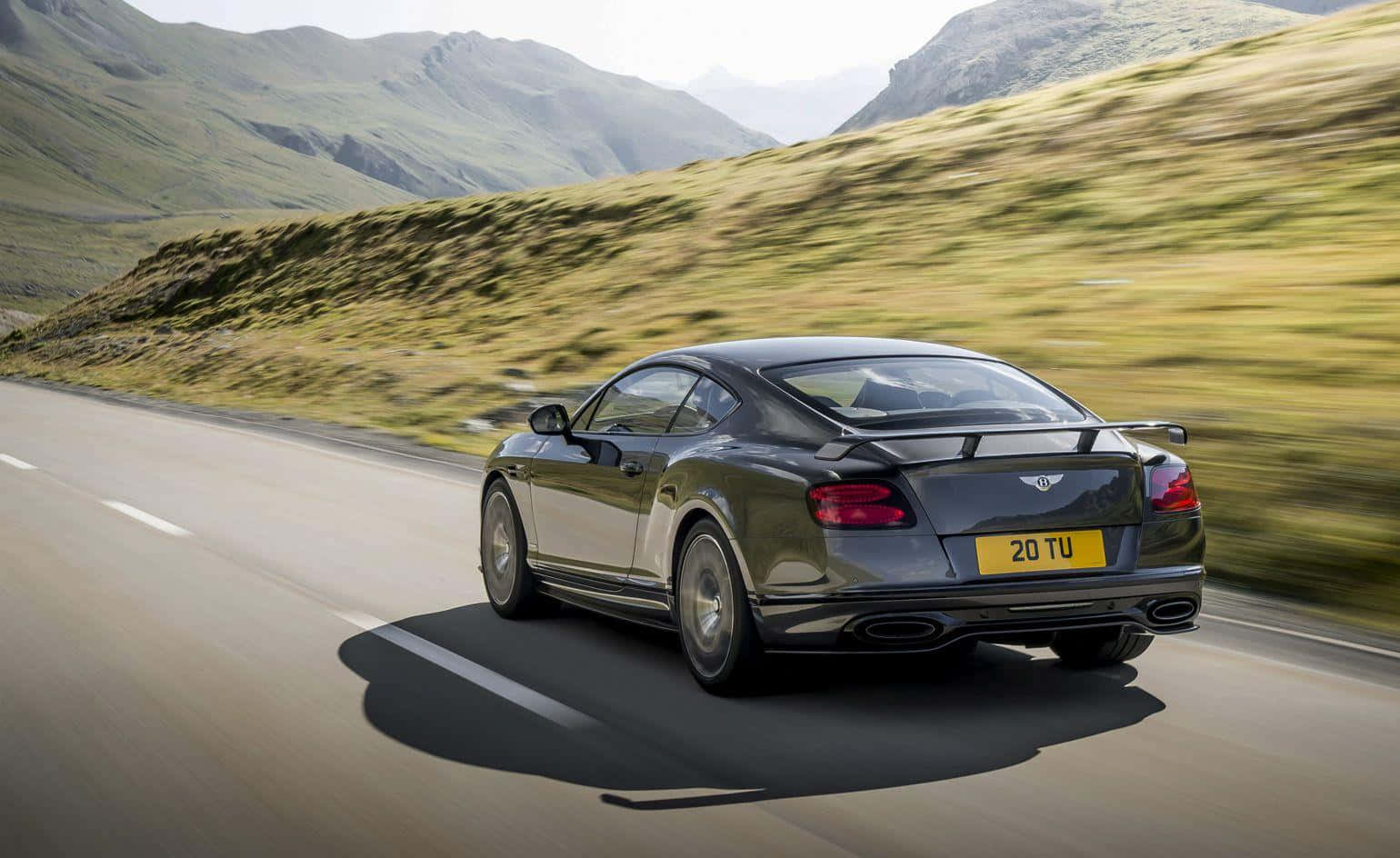 Bentley Continental GT Sport Relief til din telefon Wallpaper
