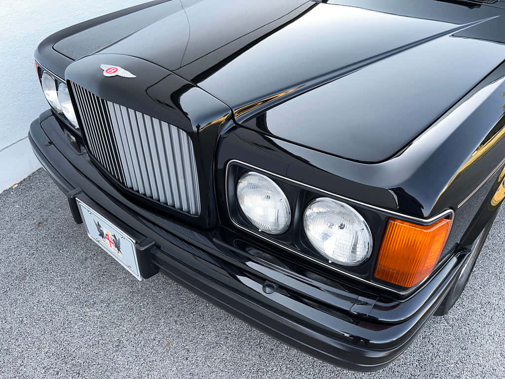 Bentley Turbo R Voorgrille En Koplampen Achtergrond