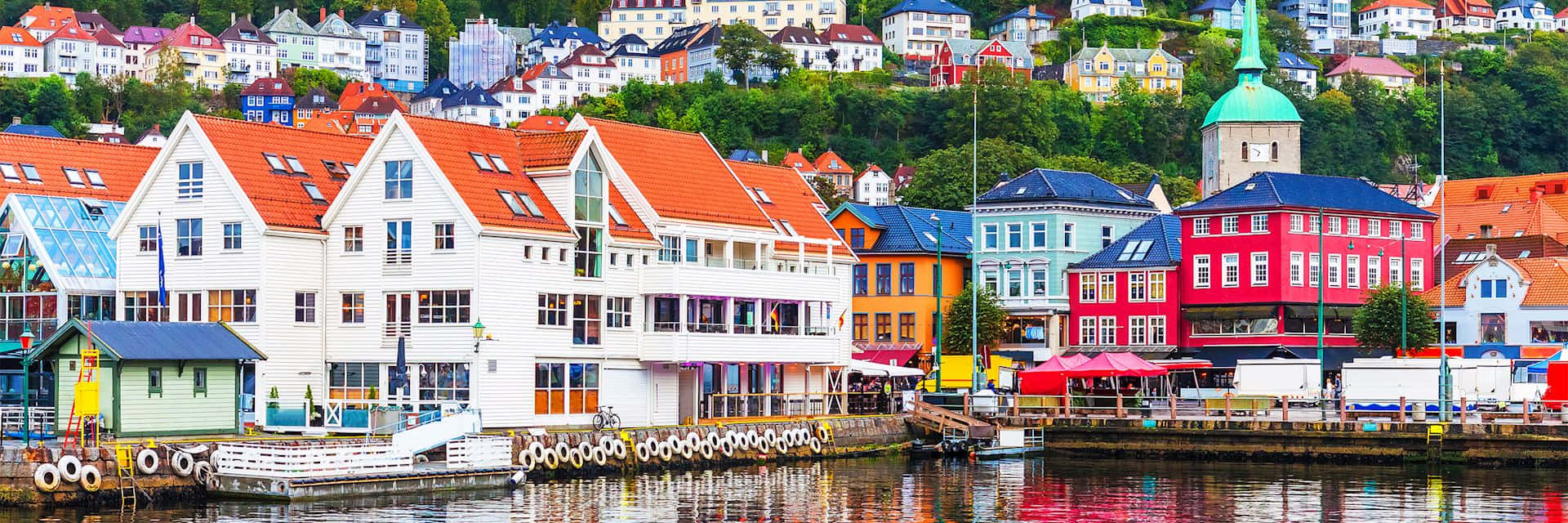 Bergen Norway Waterfront Colorful Houses Wallpaper