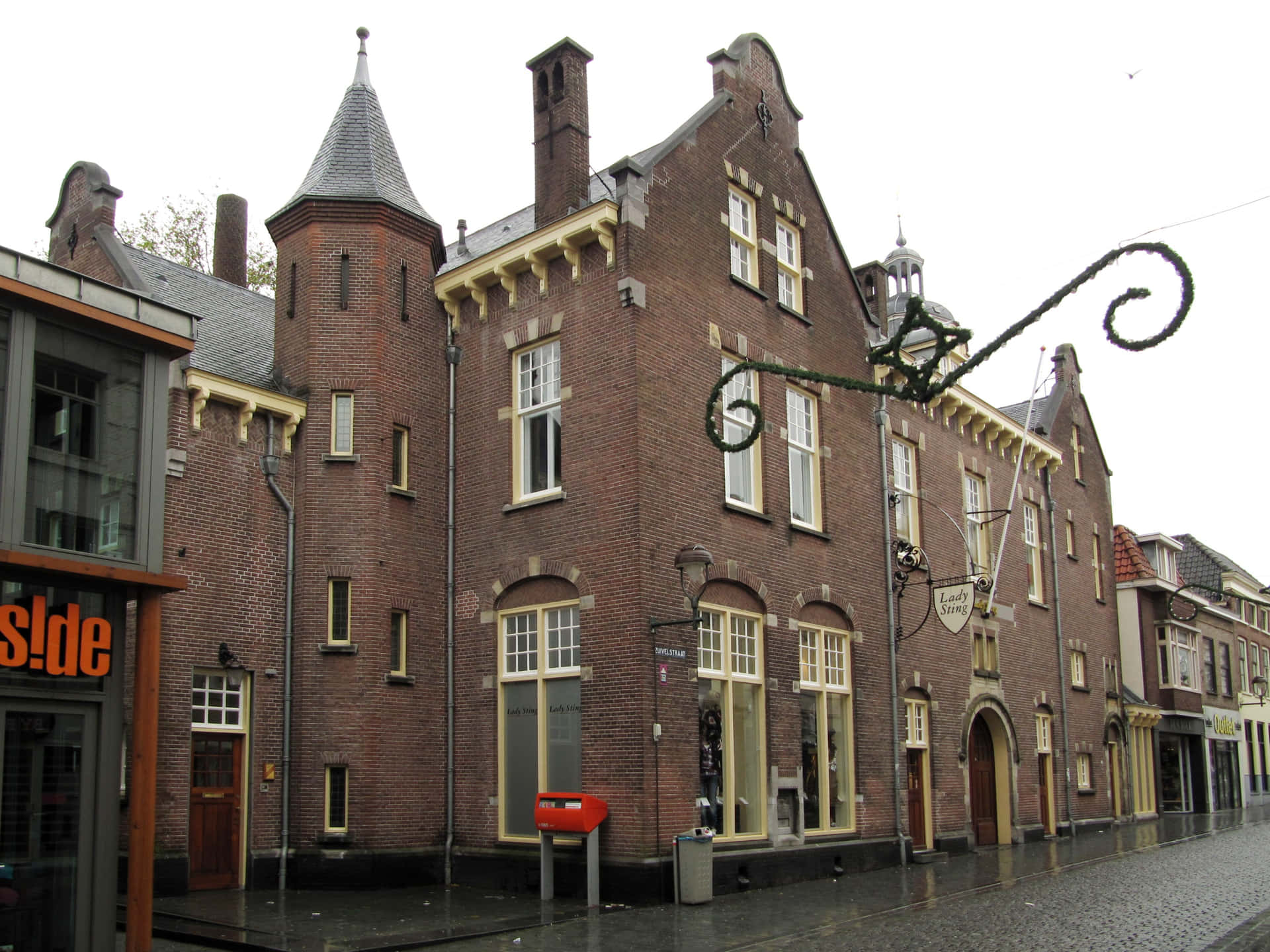 Bergen Op Zoom Historic Building Wallpaper