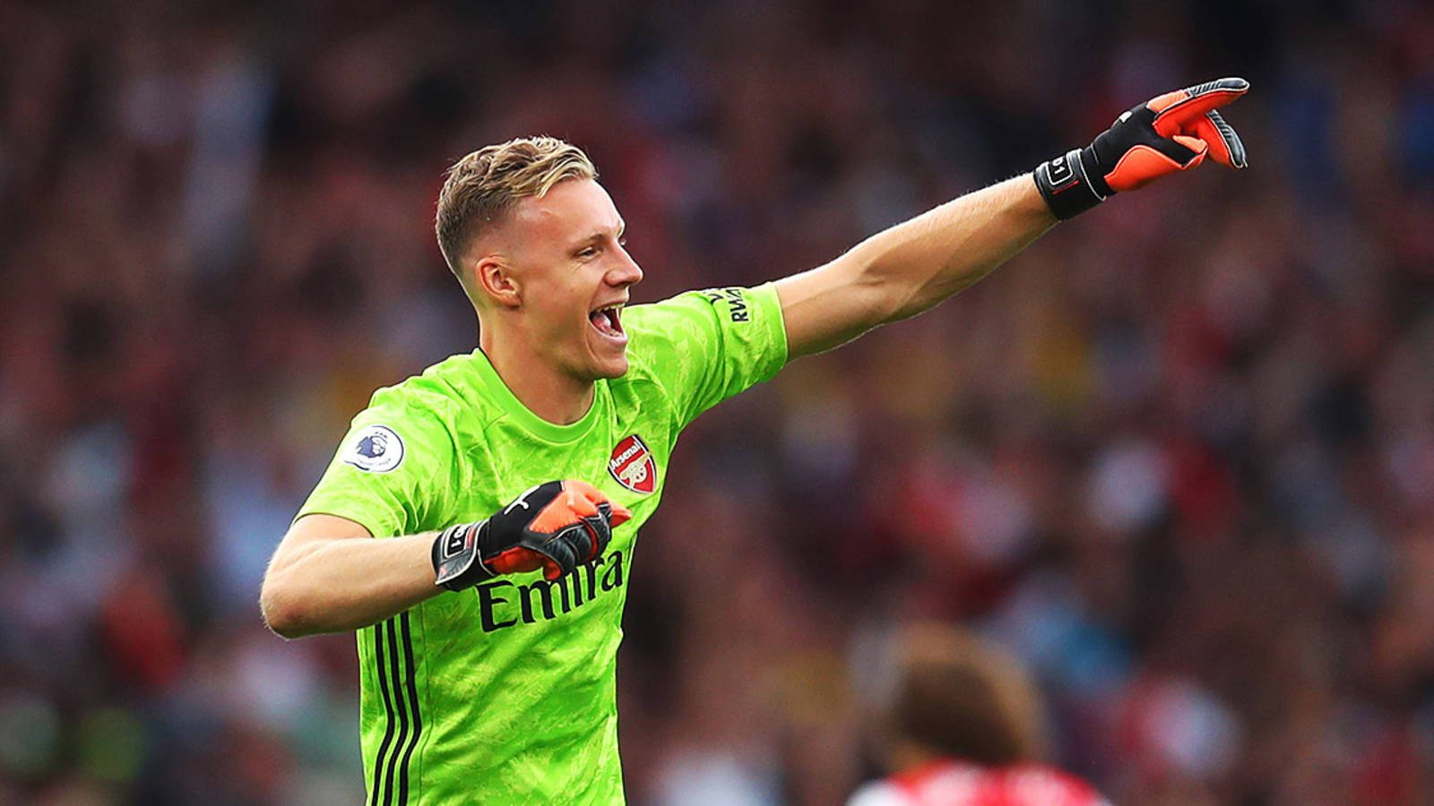 Bernd Leno Smiling And Pointing Wallpaper