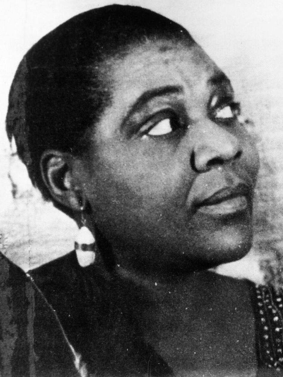 Bessie Smith Reflective Look Wallpaper