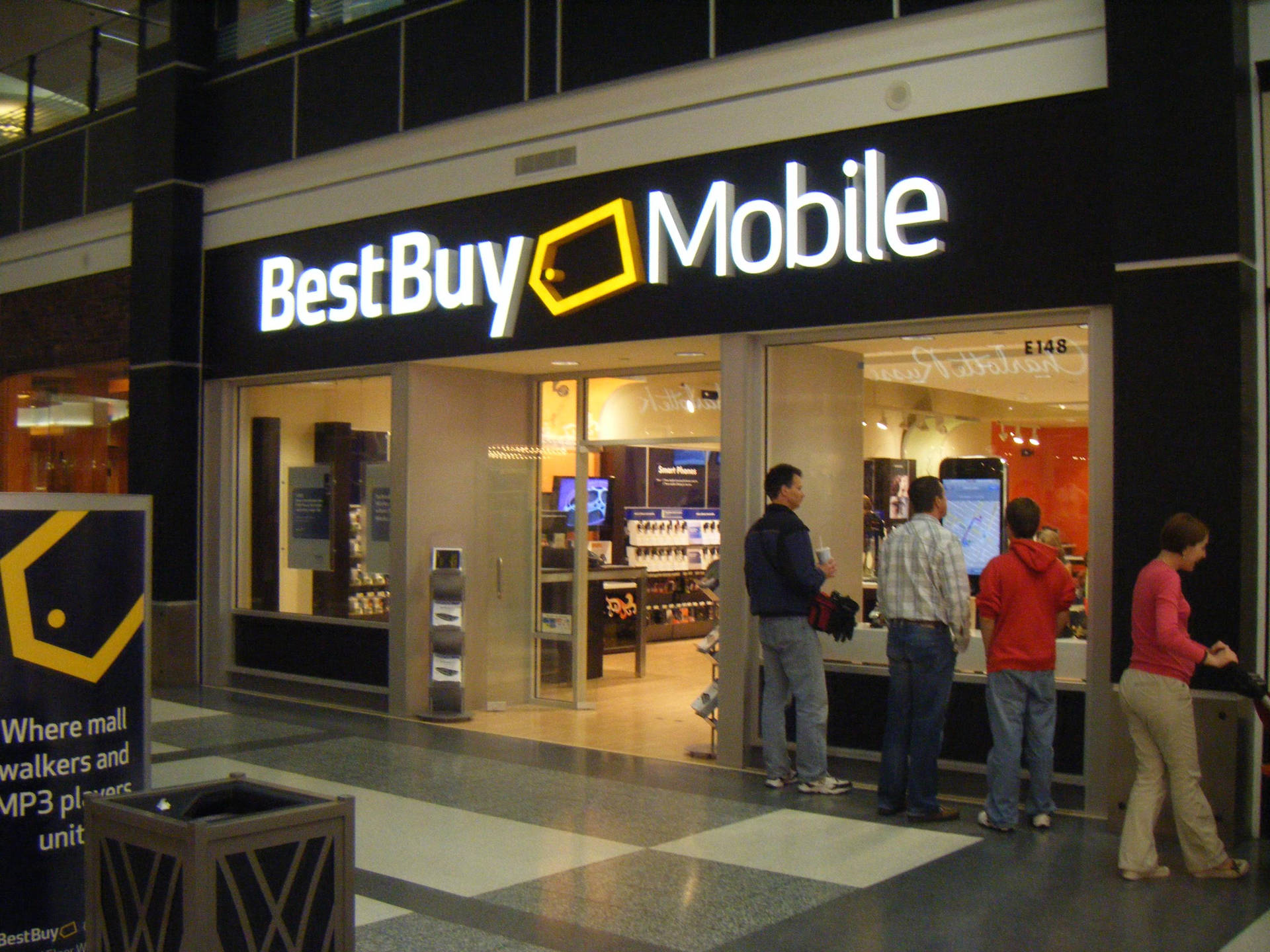 Best Buy Mobile Mall Sfondo
