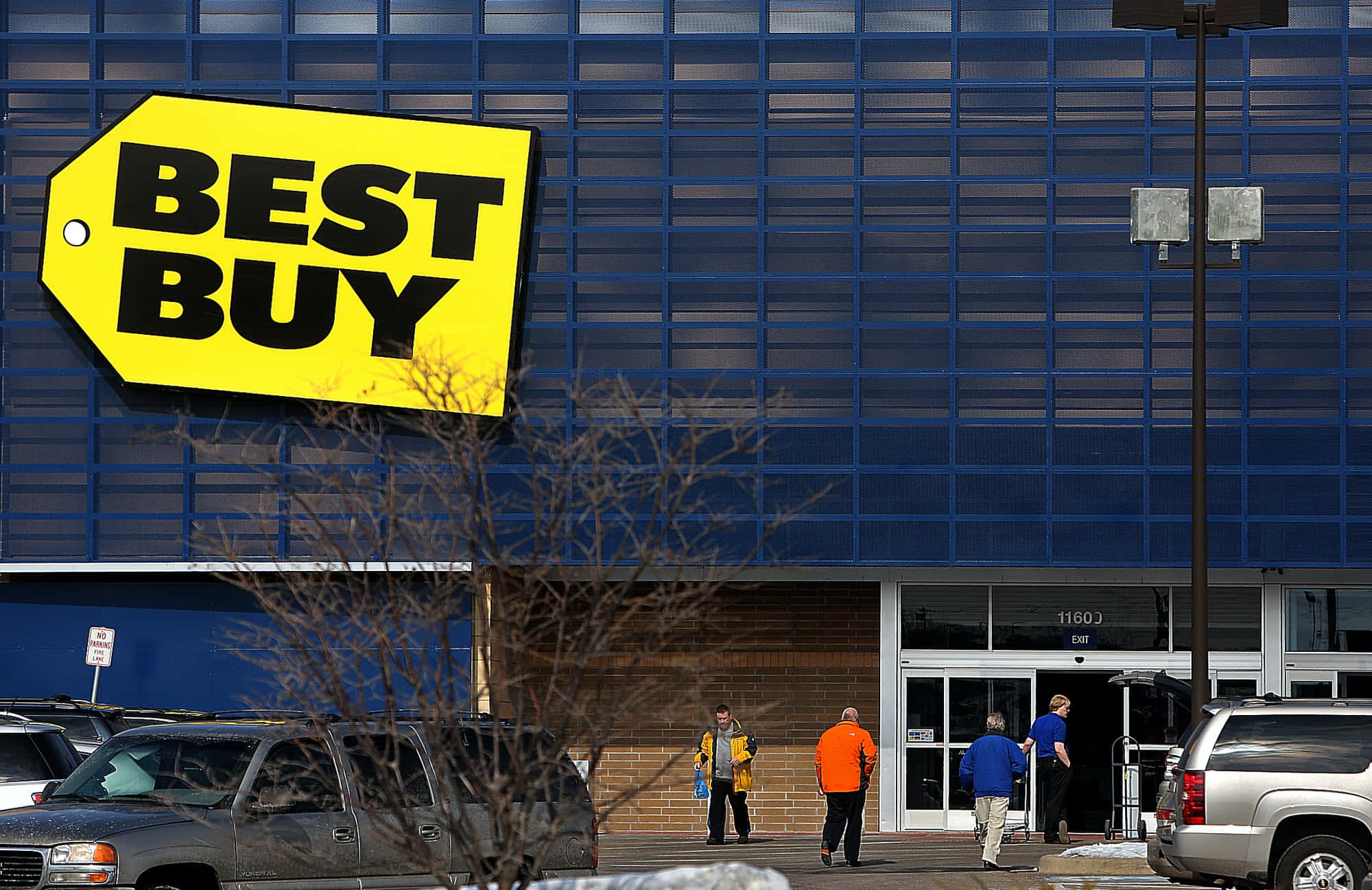 Find the tech you need at Best Buy