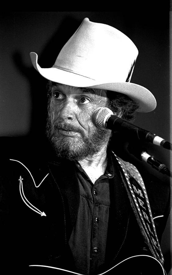 Mejorcantante De Música Country Merle Haggard Fondo de pantalla