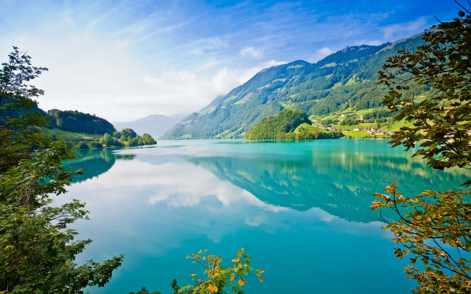 Bestesdesktop-pc-hintergrundbild: Bergsee