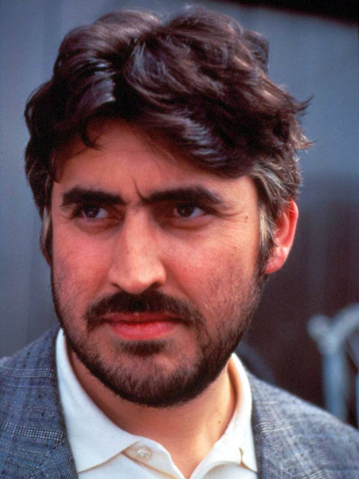 Best Newcomer Actor Alfred Molina Wallpaper