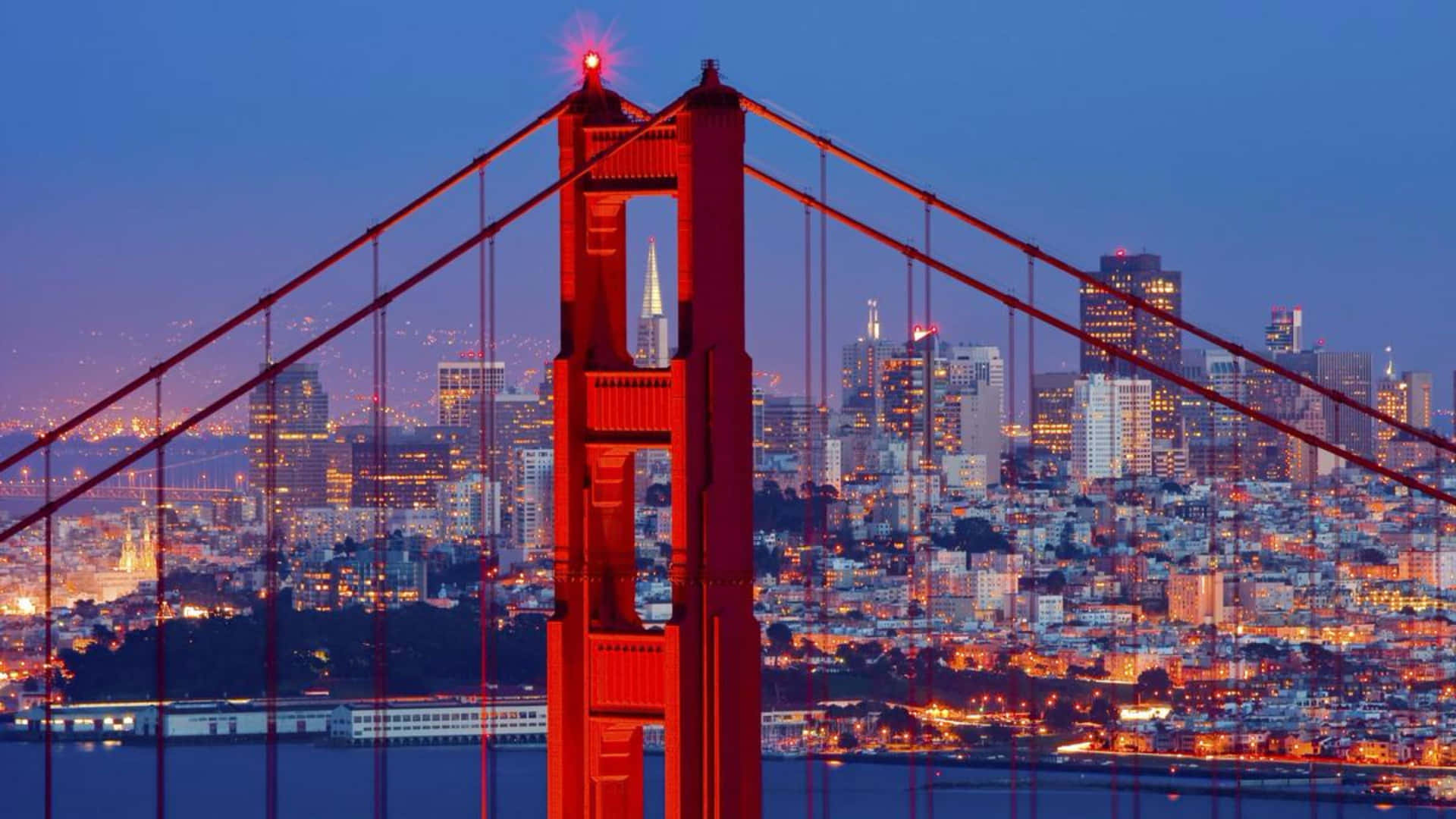 Mejorfondo De Pantalla De San Francisco Con La Torre Del Puente Golden Gate.