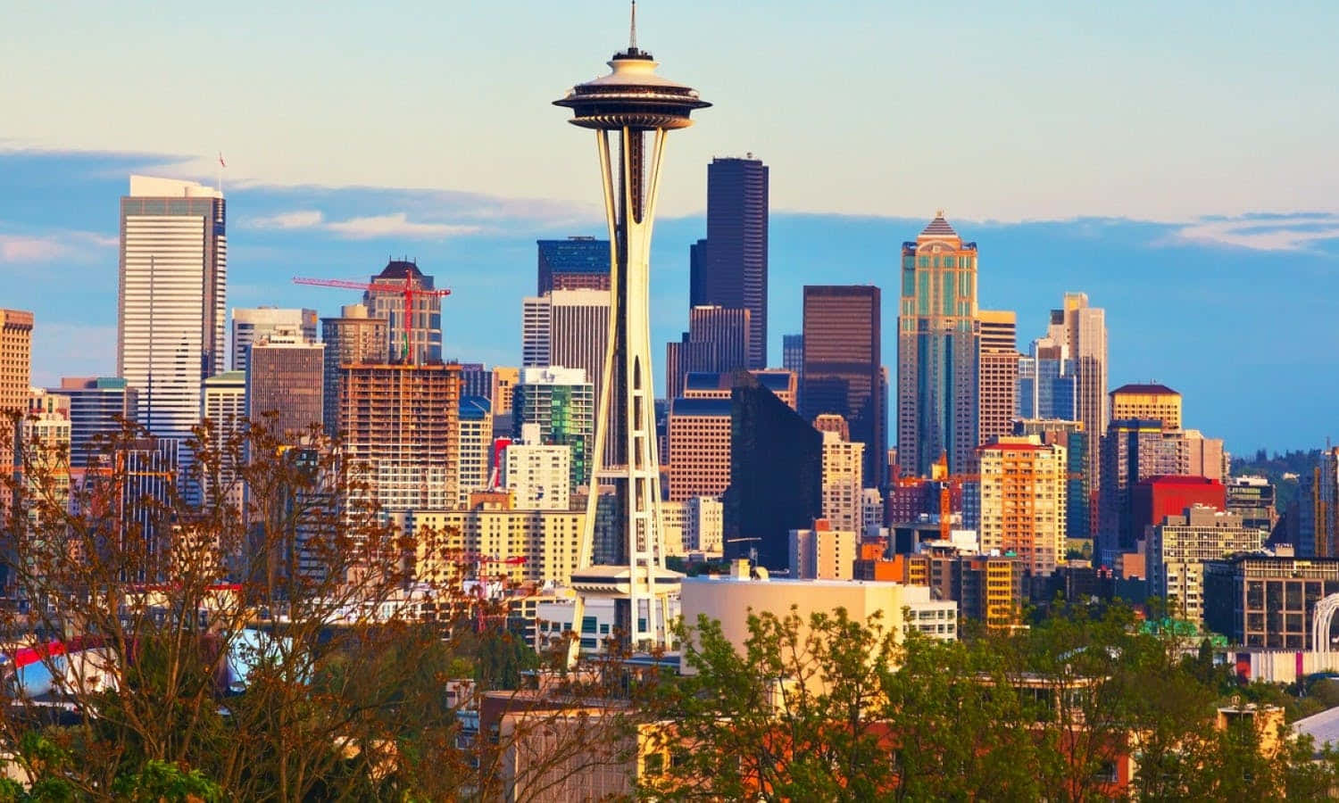 Spaceneedle Im Herbst - Das Beste Hintergrundbild Von Seattle