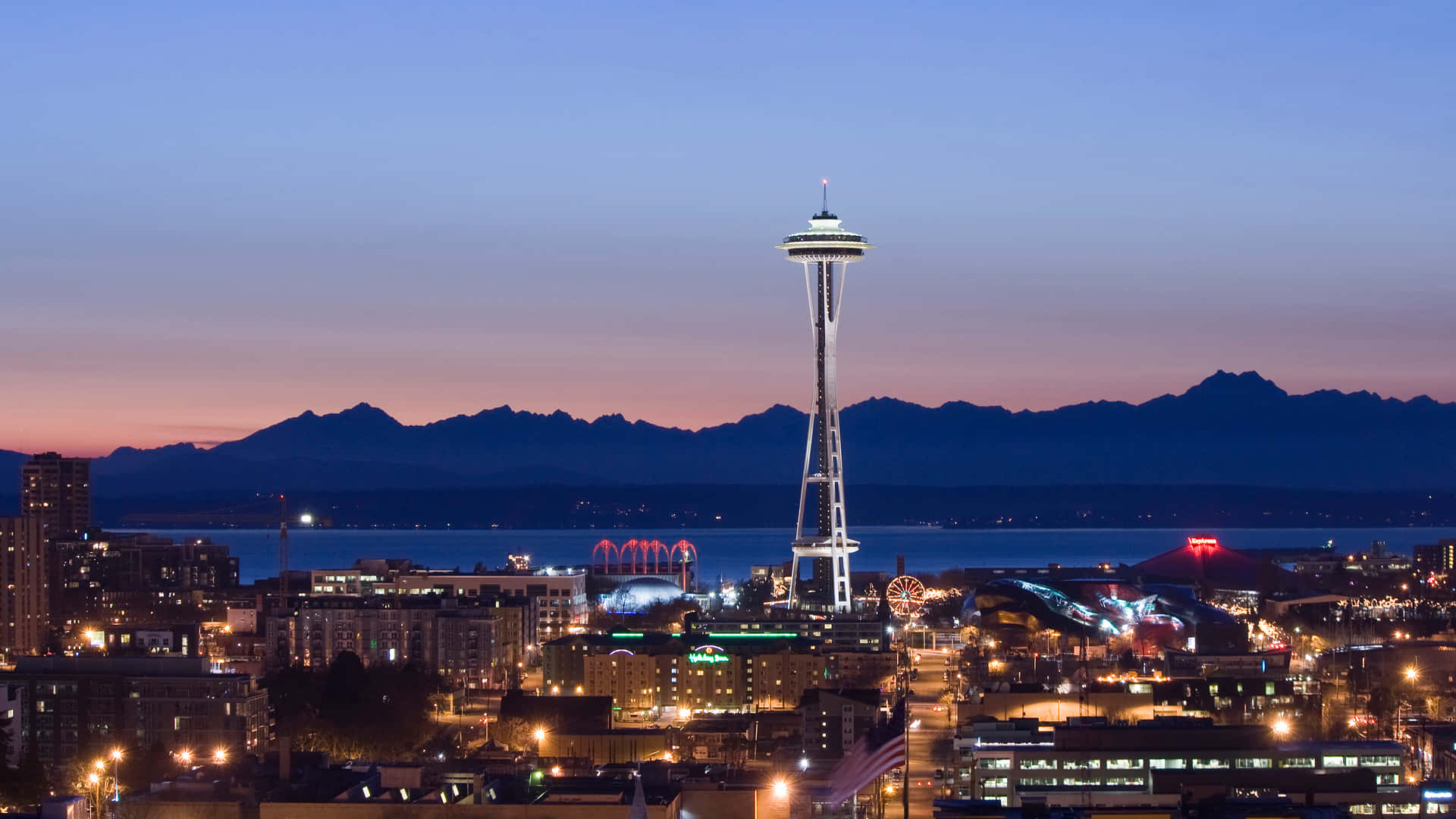 Space Needle With Olympic Mountains Best Seattle Background