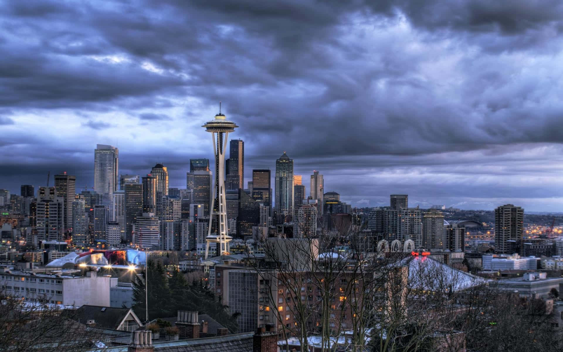 Formazionedi Nuvole Cupe - La Migliore Immagine Di Sfondo Di Seattle