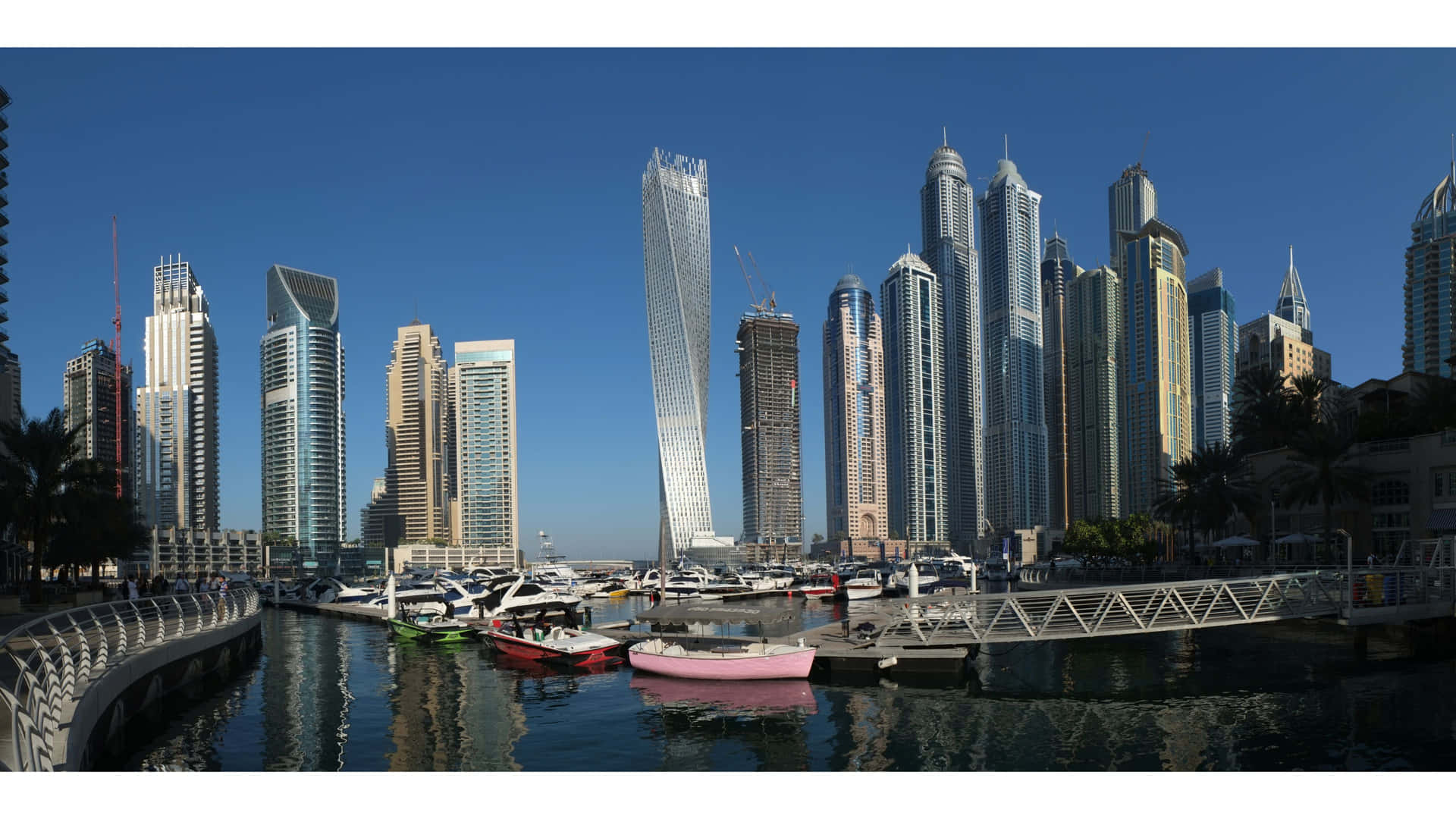 Dubai Marina - en by med høje bygninger