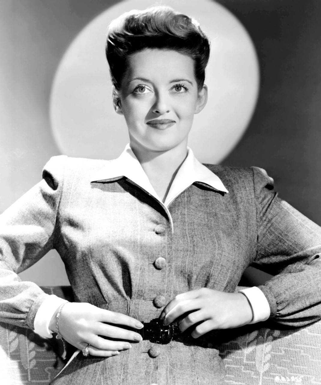 Iconic Actress Bette Davis with a Short Hairstyle Wallpaper