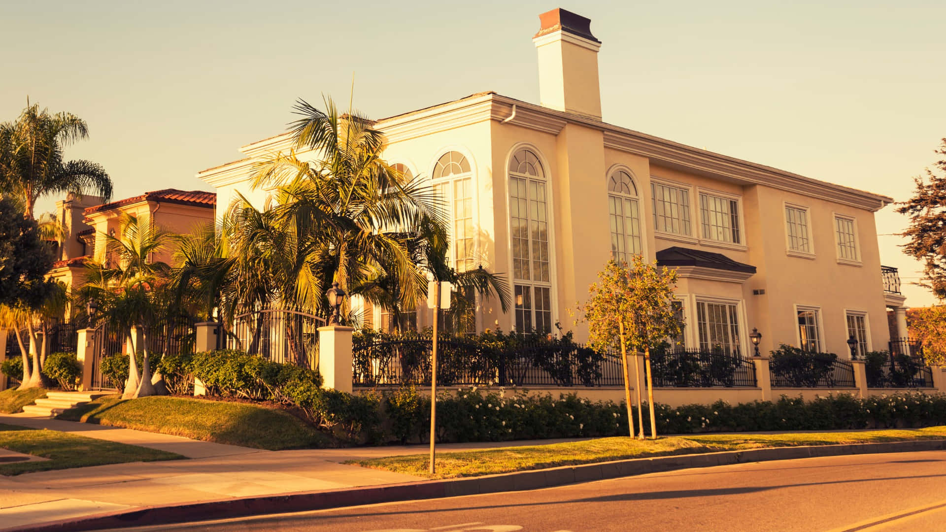 Maisons De Luxe À Beverly Hills Au Crépuscule Fond d'écran