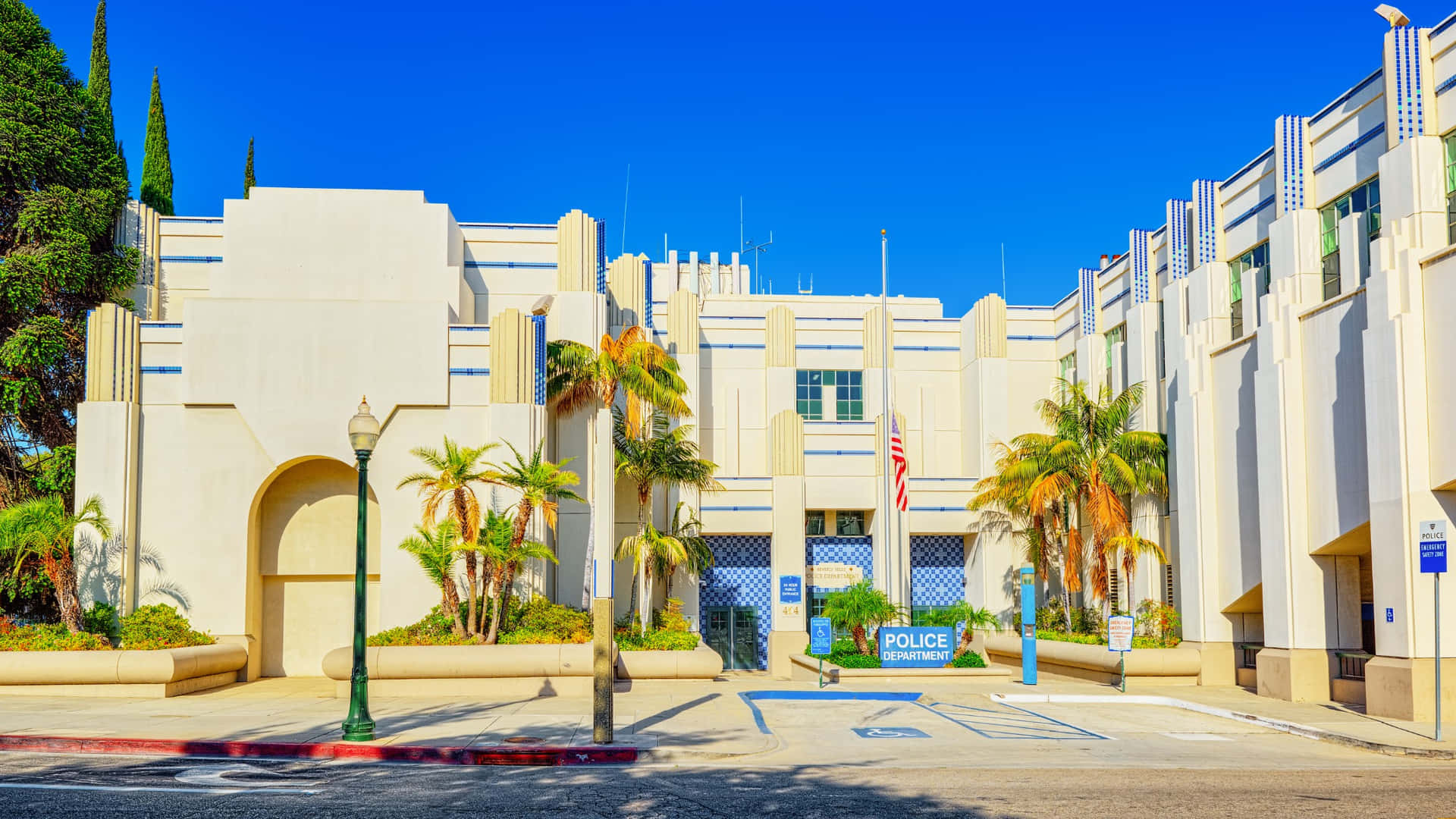 Beverly Hills Police Department Exterior Wallpaper