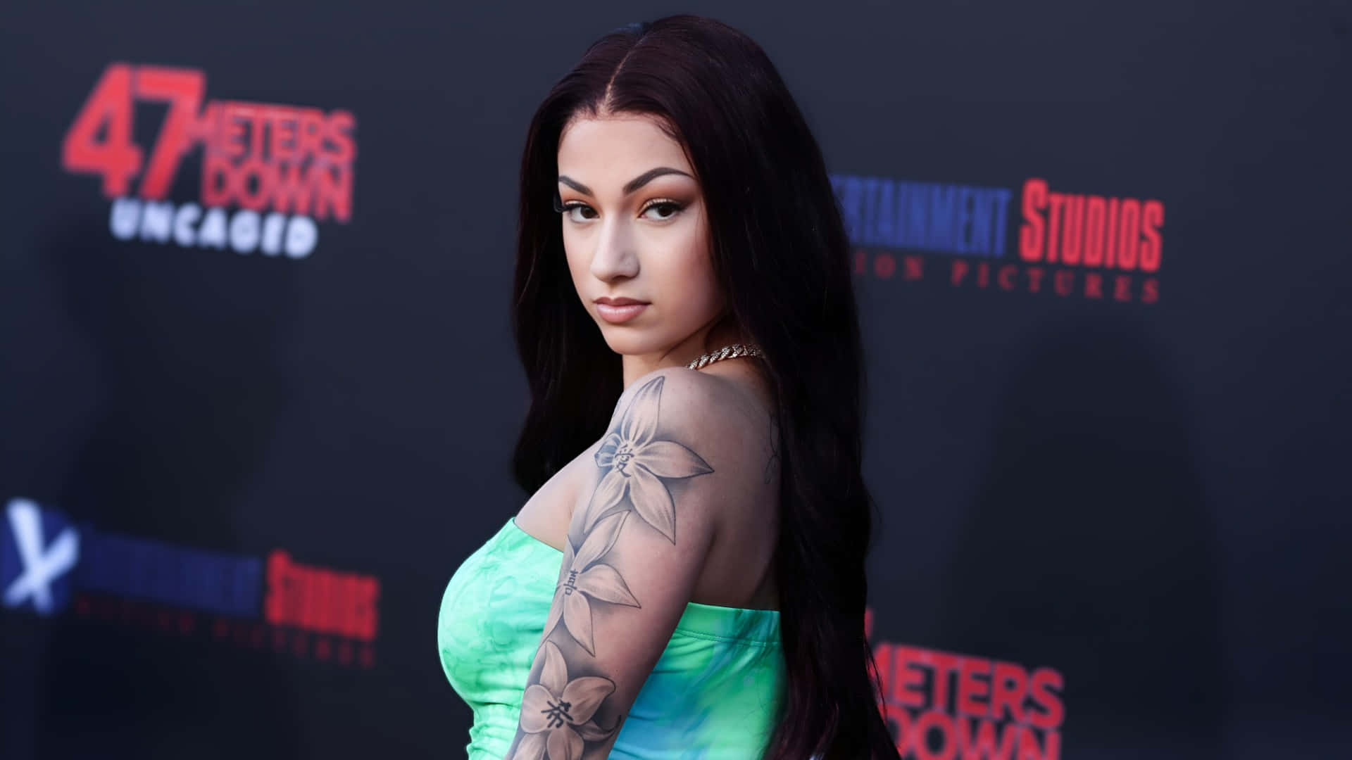 Bhad Bhabie Red Carpet Look Wallpaper